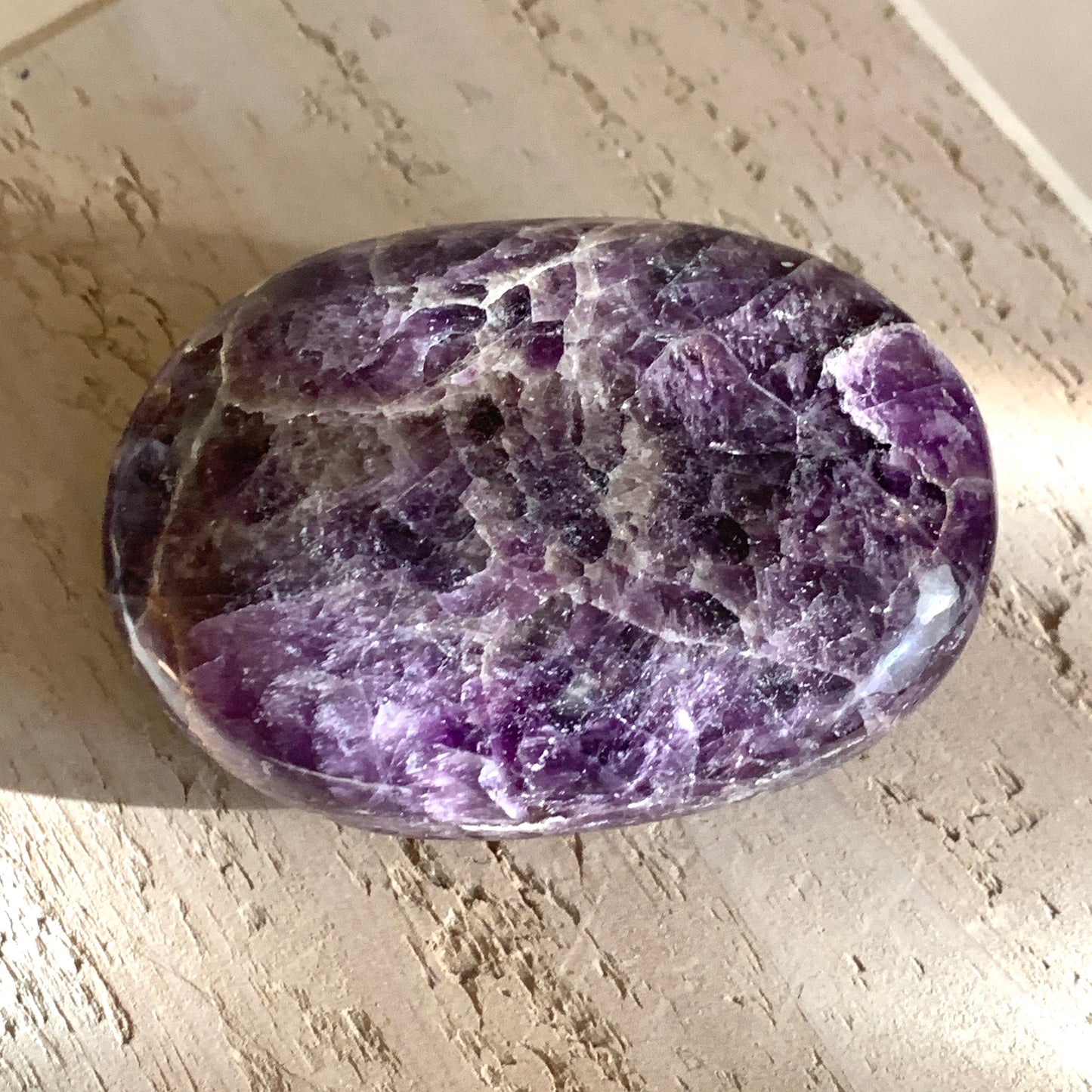 Amethyst Palm Stone
